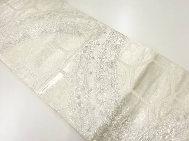 リサイクル　亀甲に草花模様織出し袋帯